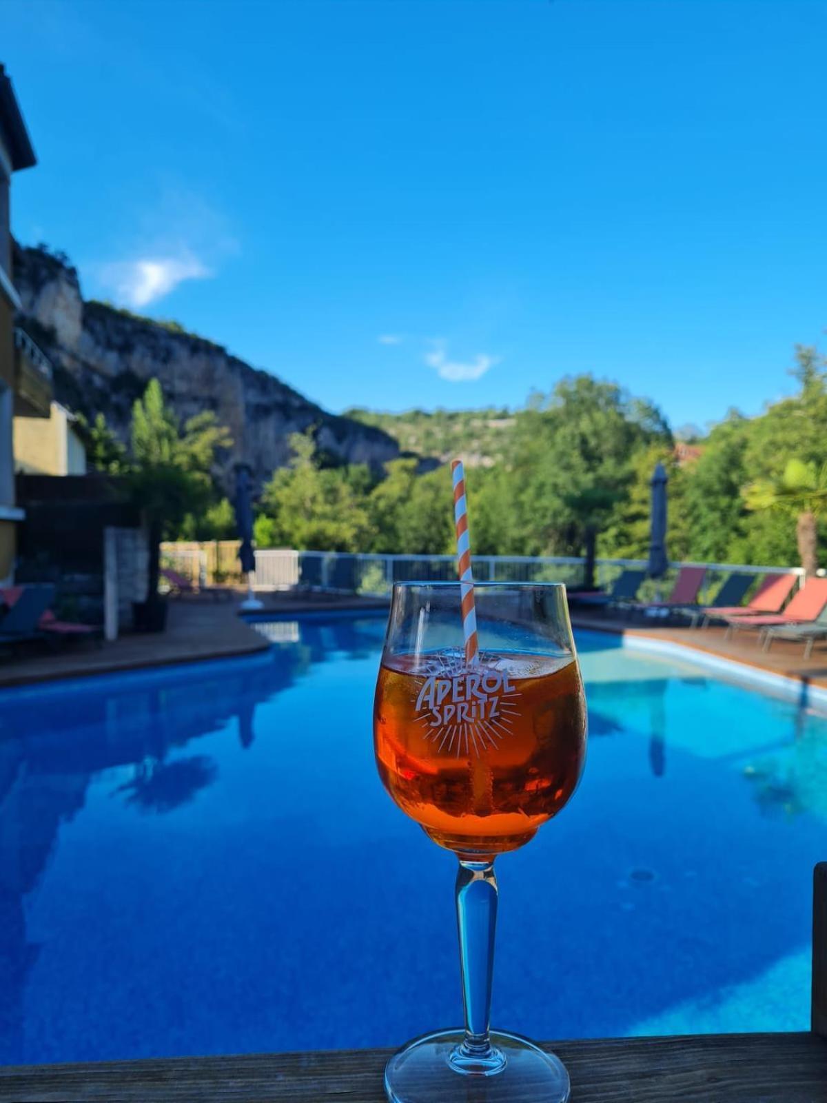 Restaurant Des Grottes Du Pech Merle Hotel 2*