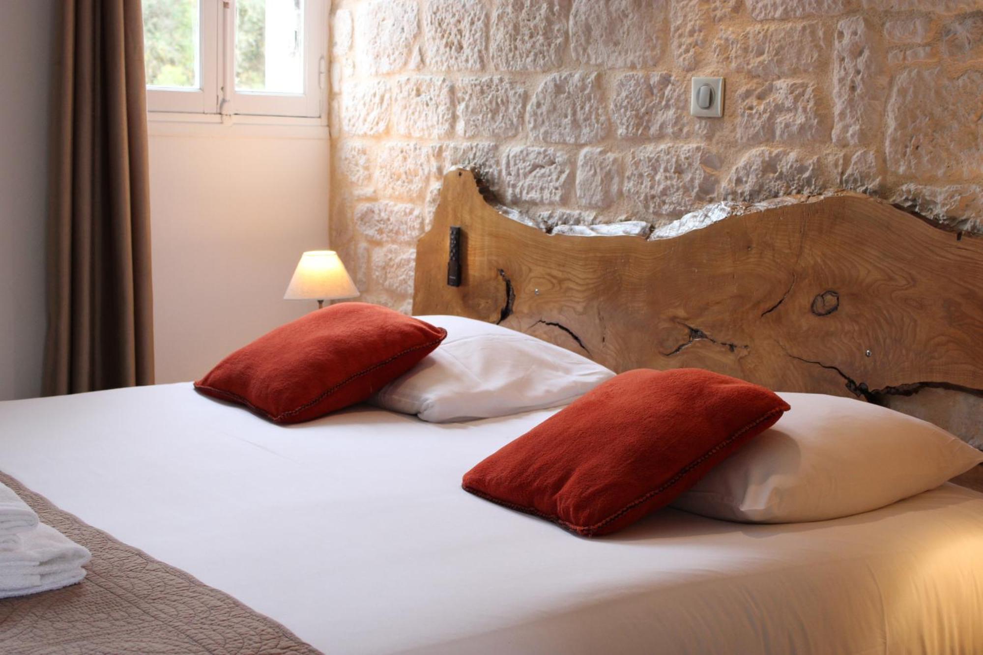 Restaurant Des Grottes Du Pech Merle Hotel Cabrerets